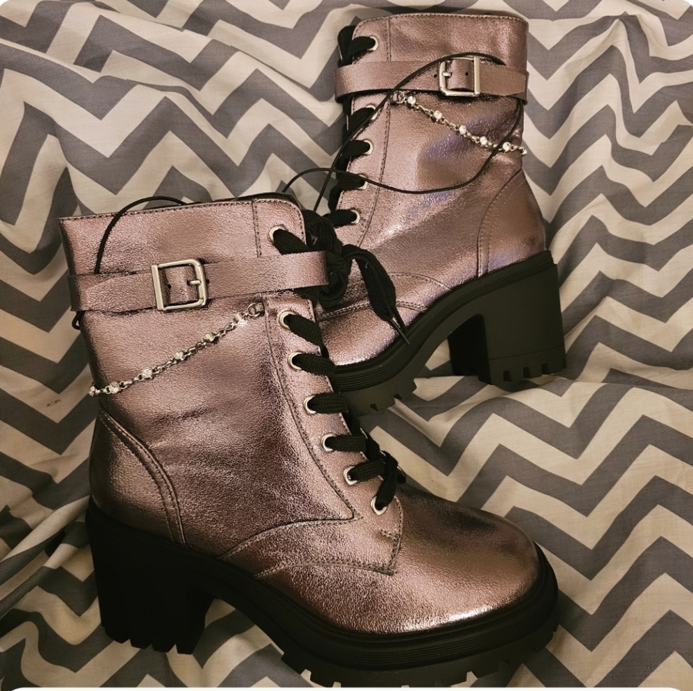 NWT Pewter Lace-Up Combat Ankle Boots